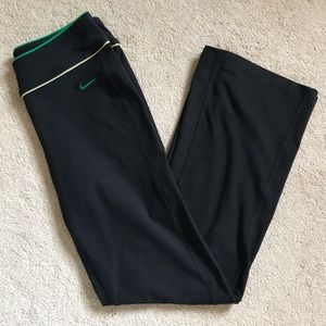 Nike Fit dry wide leg leggings S Small 4-6 blk